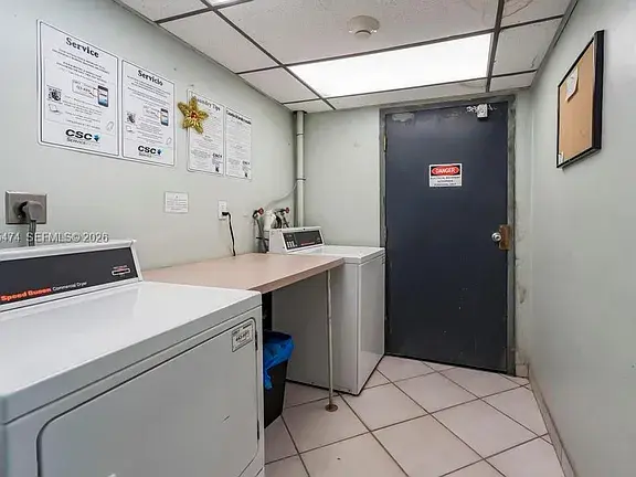 1425 Arthur St. Apt 103 5