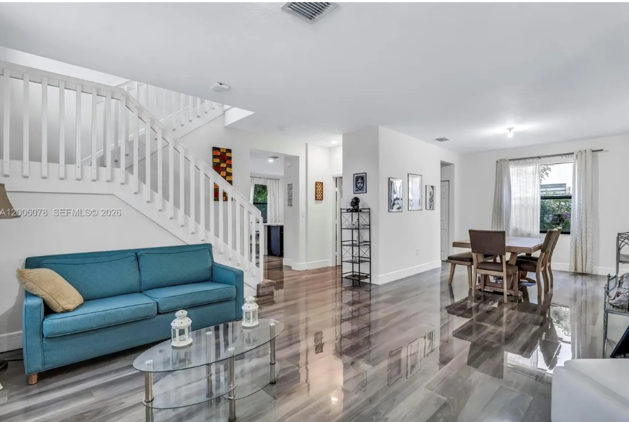 3506 W 106th Ter 2